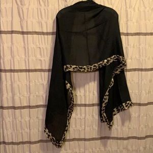 Leopard print scarf